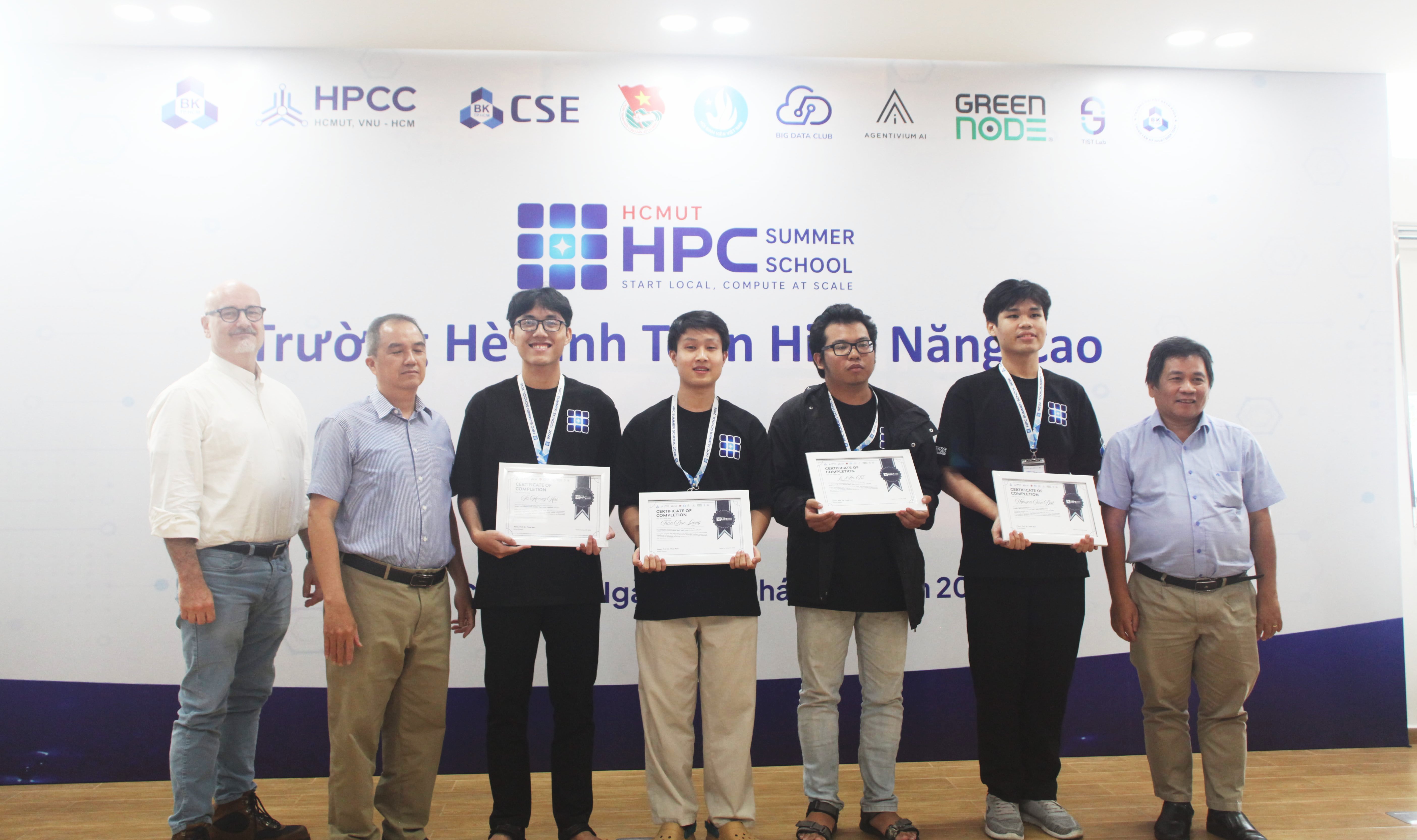 Best students recognized at HCMUT HPC Summer School 2026